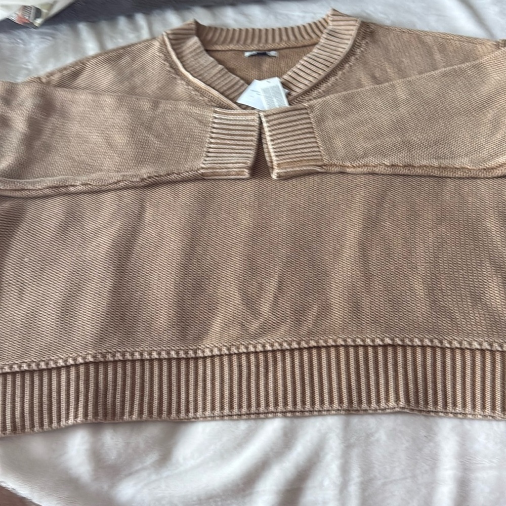 American eagle sweater